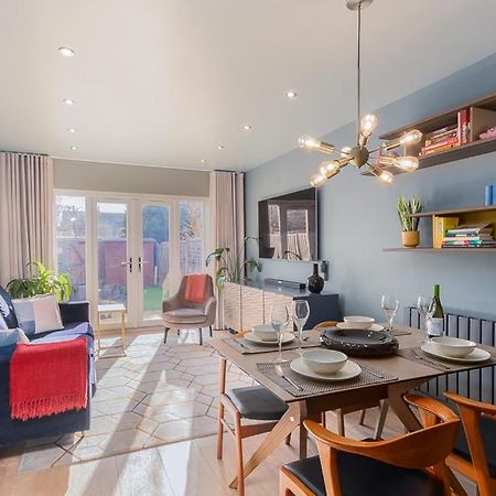 Apartmán Castle Townhouse Kenilworth - Private Parking - 24 Hr Gym Access - Town Centre Exteriér fotografie