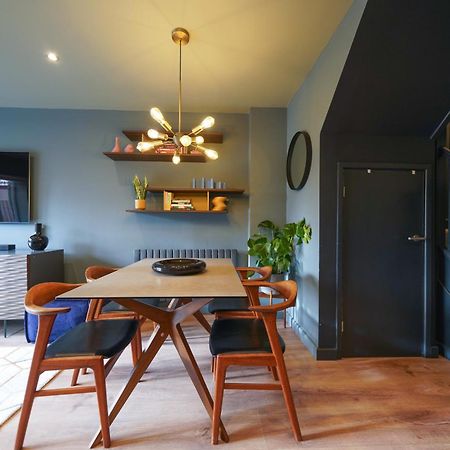 Apartmán Castle Townhouse Kenilworth - Private Parking - 24 Hr Gym Access - Town Centre Pokoj fotografie