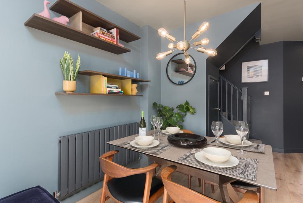 Apartmán Castle Townhouse Kenilworth - Private Parking - 24 Hr Gym Access - Town Centre Exteriér fotografie
